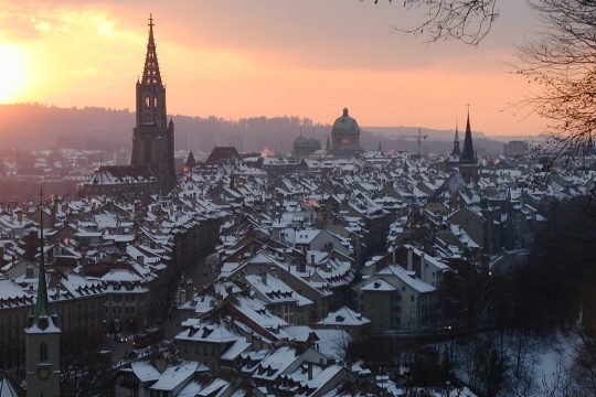 Winter_Sunset_-_Bern_Switzerland.jpg